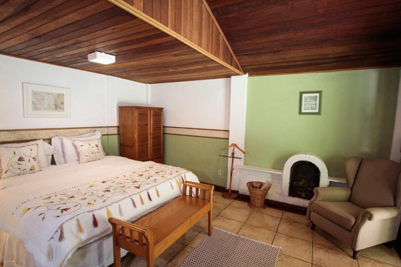 Pequena Suecia Hotel Penedo  Quarto foto