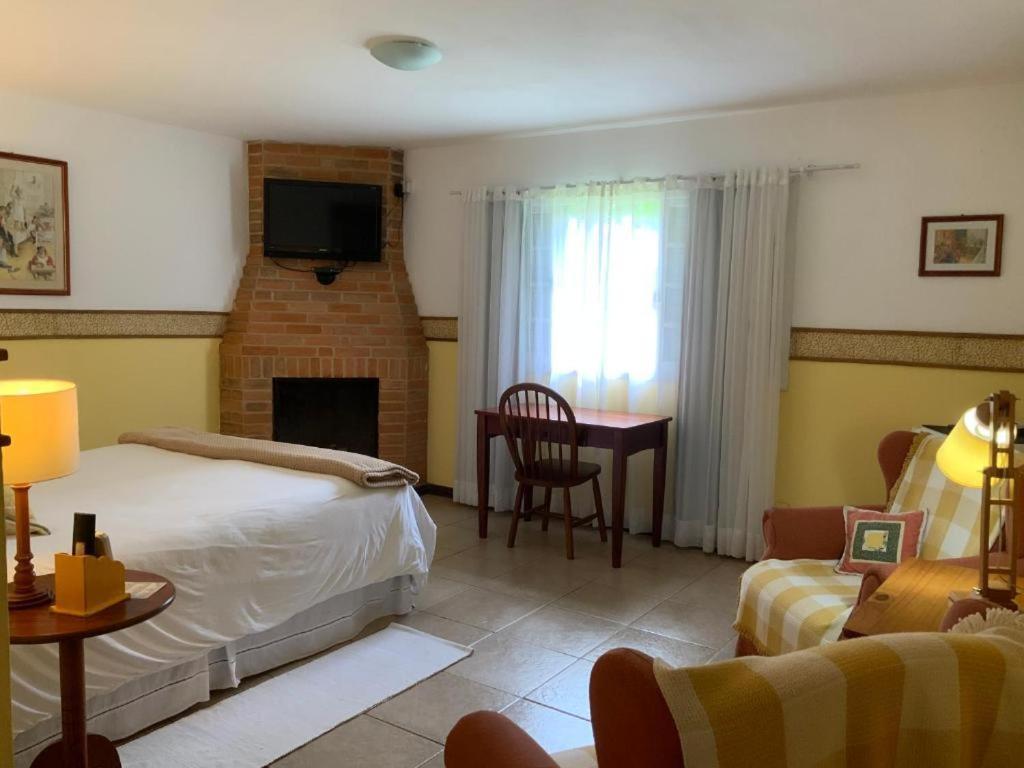 Pequena Suecia Hotel Penedo  Quarto foto